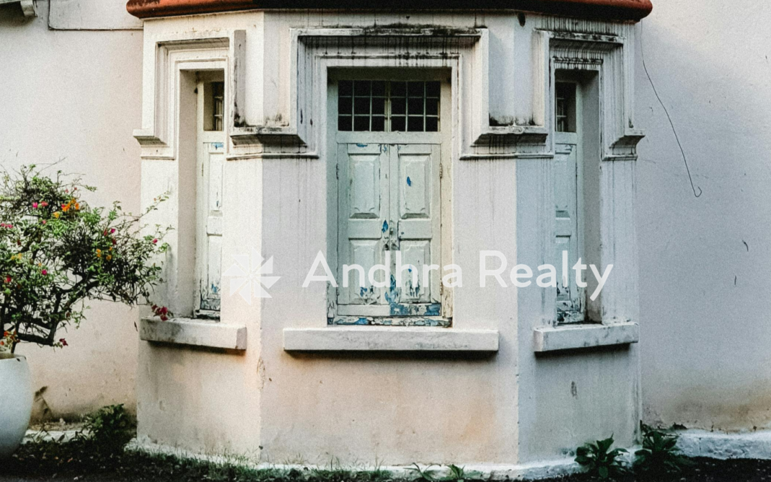 AR155 Vizag Old House